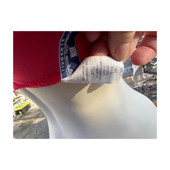 Vintage 90s Colesce Couture Lingerie Demi Cup Bra Red Lace Made in USA Sz 36C - Picture 7 of 8